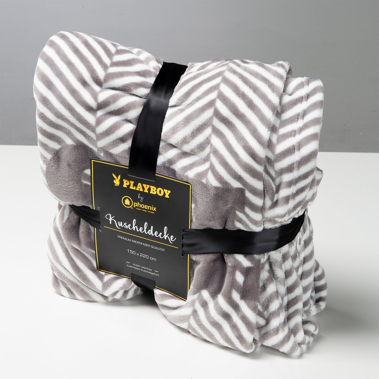 PLAYBOY - Kuscheldecke "JACKIE", luxuriöse, weiche Decke, Grau bedruckt, Premium-Microfaser - einrichten-24, Kissen & Decken