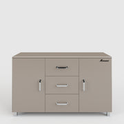 Miami - Sideboard, Kommode, Buffet mit 2 Türen mit Soft Close und 3 Schubladen mit Vollauszug und Kugellager, Autometallic Lackierung, chromfarbene Griffe, Füsse und Logo aus hochwertigem Autoschriftzug, Taupe Metallic Matt