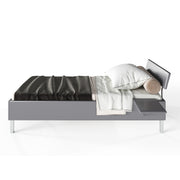 Miami_SET Jugendbett 90x200cm, mit Kopfstütze und Nachttisch, Metallic Lackierung, Carlettering-Logo, Grau Matt