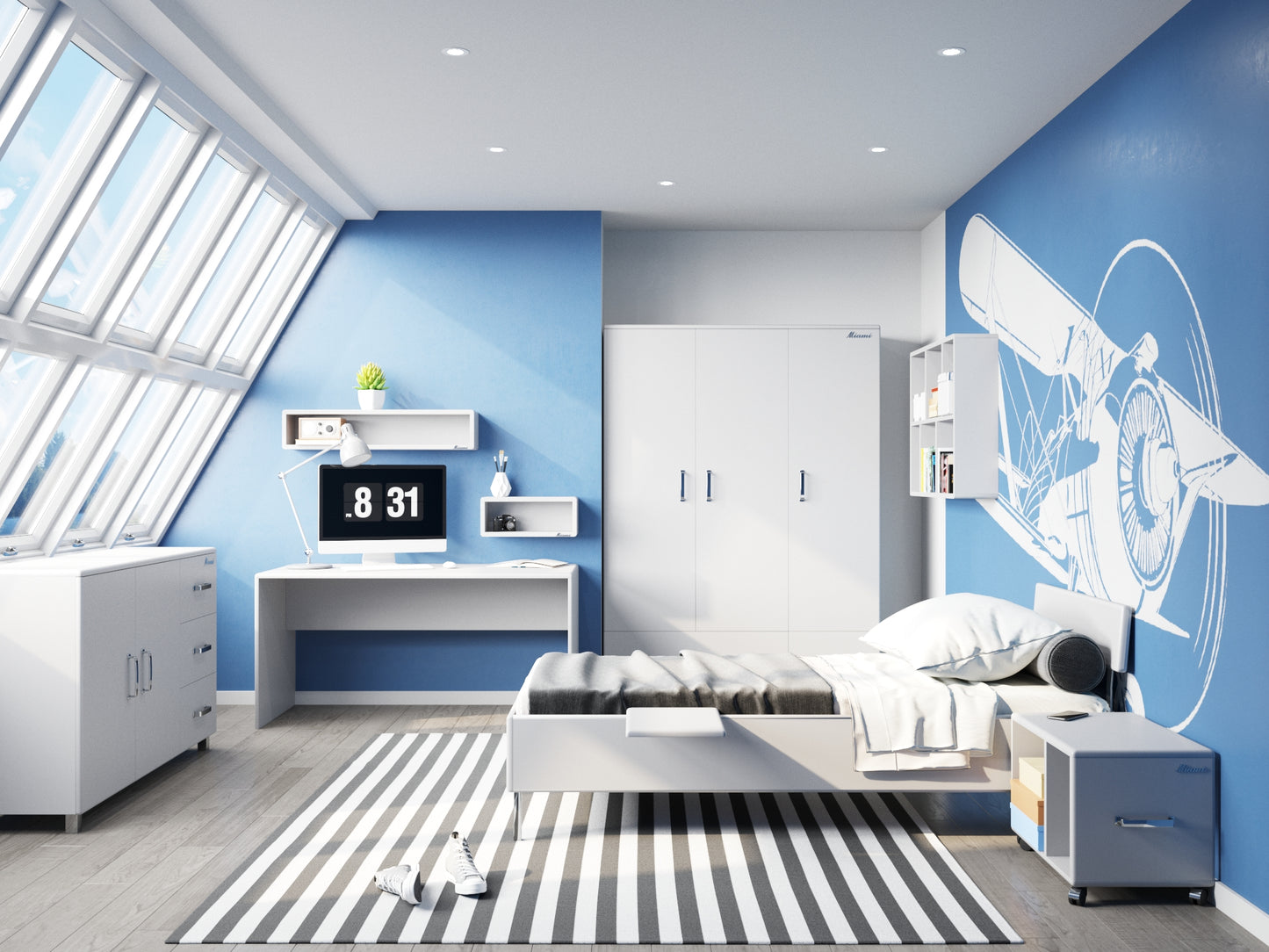 Miami - Kleiderschrank 3türig mit 2 Schubladen, inkl Kleiderstange und 4 Böden, Soft-Close, Autometallic Lackierung, chromfarbene Griffe, Füsse und Logo aus hochwertigem Autoschriftzug, light grey